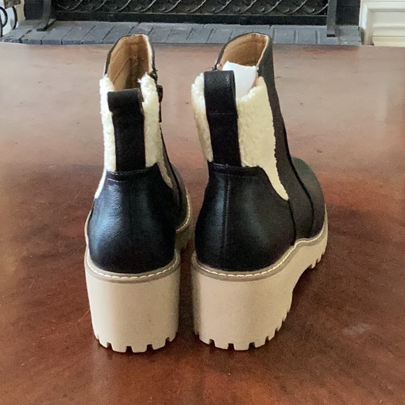 Women’s Dolce Vita Sherpa 7.5 Black Reacher Booties. Biker, Rock, Punk, Corp - Picture 4 of 7